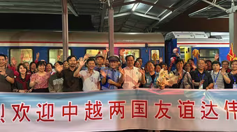 Đường sắt lần đầu đón đoàn 400 khách du lịch Trung Quốc 