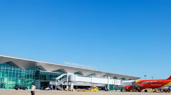 Việc sửa chữa sân bay Vinh chỉ là tạm thời, cần nâng công suất gấp 7 lần hiện tại