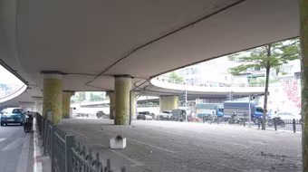 Hà Nội lấy ý kiến về việc sử dụng gầm cầu cho mục đích công cộng