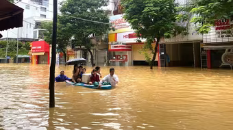 Mưa lũ ở Trung bộ có diễn biến phức tạp như tháng 10 vừa qua?