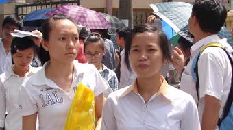 Mỏi mắt chờ  điểm tuyệt đối