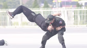 Chủ tịch Hà Nội tặng bằng khen 1 tập thể, 7 cá nhân thuộc Công an Thủ đô