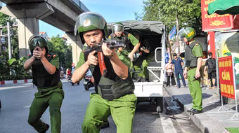 Chủ tịch UBND TP Hà Nội tặng bằng khen 3 cá nhân thuộc Công an Thủ đô