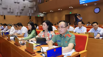 HĐND TP Hà Nội điều chỉnh thu, chi ngân sách của 126 xã, phường mới