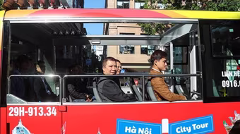 Hà Nội thí điểm tuyến buýt điện du lịch ở khu vực Hoàn Kiếm và Ba Đình