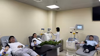 Cán bộ, giảng viên Học viện Cảnh sát nhân dân hiến máu kịp thời giúp người bệnh