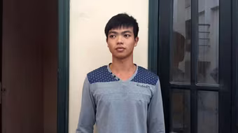 Chém người xong bỏ trốn bằng cách...xin nhập ngũ