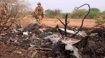 Pháp và Algeria mâu thuẫn về số người chết của AH 5017 bị rơi