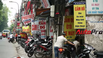 Làm giả giấy tờ, lừa đảo chiếm đoạt ôtô