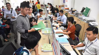 Năm 2022, cán bộ công chức sử dụng thẻ công chức điện tử khi thực hiện công vụ