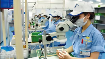 Giảm đóng hơn 720 tỷ đồng vào quỹ hưu trí và tử tuất