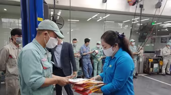 Hà Nội: Hướng dẫn mức chi hỗ trợ người lao động bị ảnh hưởng bởi dịch Covid-19