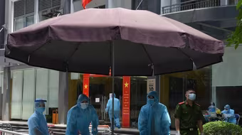 Hà Nội đề xuất tăng thêm 70% mức bồi dưỡng cho người tham gia phòng, chống Covid-19