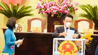 Hướng dẫn việc bầu Giám đốc Sở làm Ủy viên UBND tỉnh