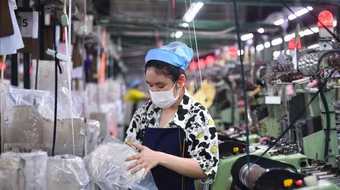 Bổ sung đối tượng miễn đóng đoàn phí công đoàn