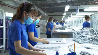 Hỗ trợ 1 triệu đồng/người với công nhân tại doanh nghiệp "3 tại chỗ"