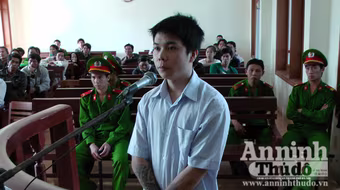 Thợ hồ chết tức tưởi vì bị đánh bằng xẻng