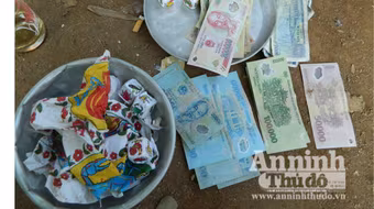 Tập kích bắt ổ xóc bầu cua lớn