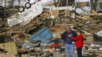 Lốc xoáy tại Mỹ, 12 người chết