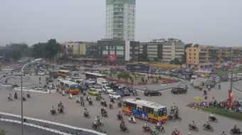 Chống ùn tắc giao thông: Đồng bộ nhưng phải kiên trì 