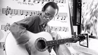 Tình yêu vô hạn trên cõi đời này