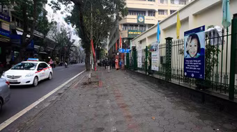 Trật tự giao thông Hà Nội chuyển biến rõ nét 