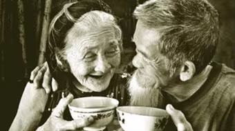 Khi người già... đi bước nữa