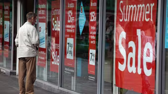 Chưa qua cơn bĩ cực 