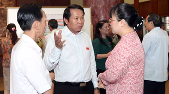 Liên tục thất hứa, sẽ xem xét tín nhiệm 