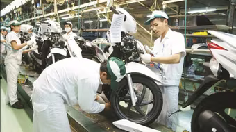 Sản xuất tăng, hàng bán nhiều... vẫn kêu lỗ