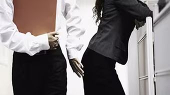 Quấy rối tình dục: Tăng cả “lượng và chất” 