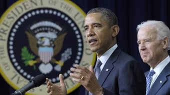 Tổng thống Mỹ ký sắc lệnh kiểm soát súng đạn