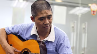 Viết nhạc để trả nợ ân tình