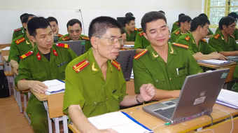 CAQ Hoàn Kiếm: Nâng cao trình độ tin học cho CSKV