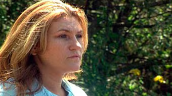 Kỳ lạ, con đẻ lại không có ADN của mẹ