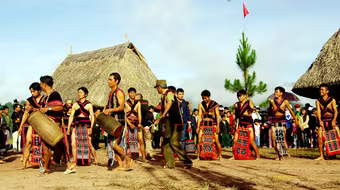 Tây Giang, một nét hoang sơ