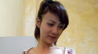 “Vung” hơn nửa tỷ đồng… để được làm gái bán dâm