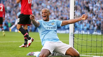 Vì sao Man Xanh áp đảo Man Đỏ?