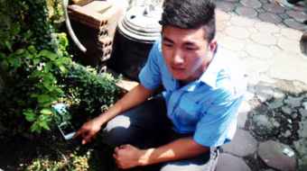 Cạy cốp xe trộm tài sản