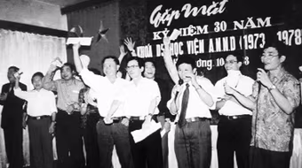 40 năm ấy, biết bao nhiêu tình!