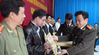 Phối hợp đảm bảo ANTT tại trường học