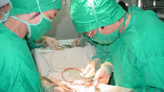 Phẫu thuật thành công nhiều vụ hỏng “súng” do bơm silicone