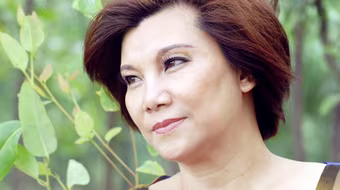 NSƯT Ngọc Bích có tài “phân thân”