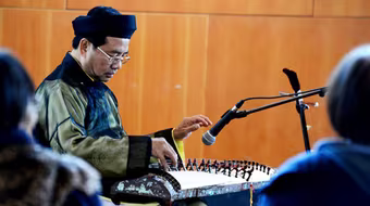 Âm nhạc Việt Nam tạo cảm giác yên bình