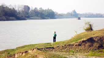 Trai gái một nghìn năm nay phải chia lìa vì lệ của 2 làng bên bờ sông Như Nguyệt