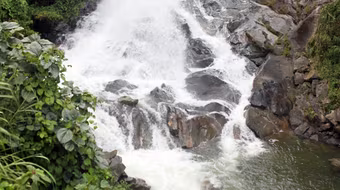 Độc ẩm bên Suối Tiên - Ao Giời