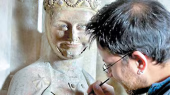 Thách thức với đội ngũ trùng tu