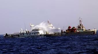 Trung Quốc huy động 4 máy bay chiến đấu