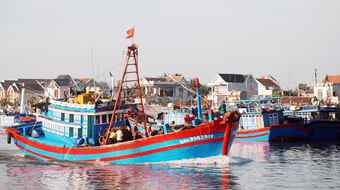 Ngư dân trẻ sục sôi tiến ra Hoàng Sa 