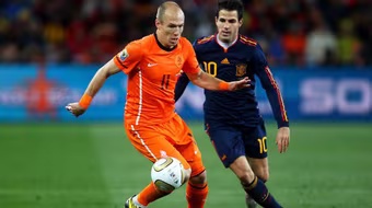 Tây Ban Nha - Hà Lan: Nợ cũ khó đòi